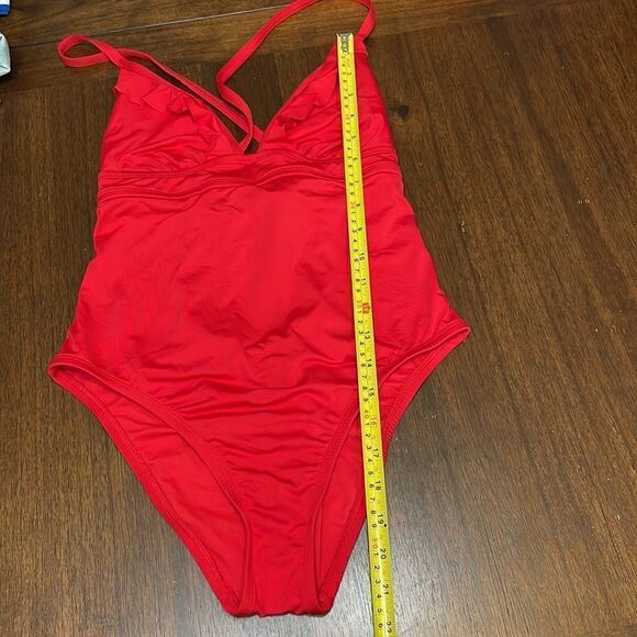 Shade & Shore ruffle swimsuit - Picture 13 of 15